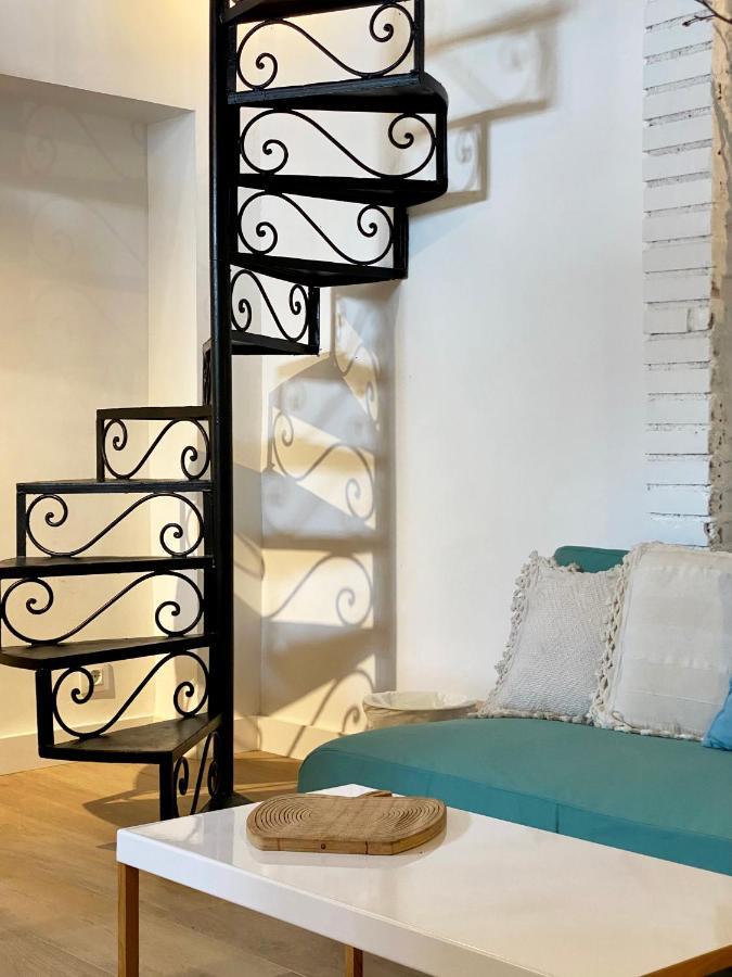 Апартаменты Charming Gran Via Attic Мадрид Экстерьер фото